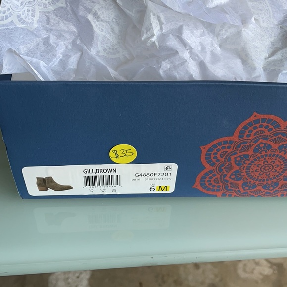 New - Picture 2 of 4